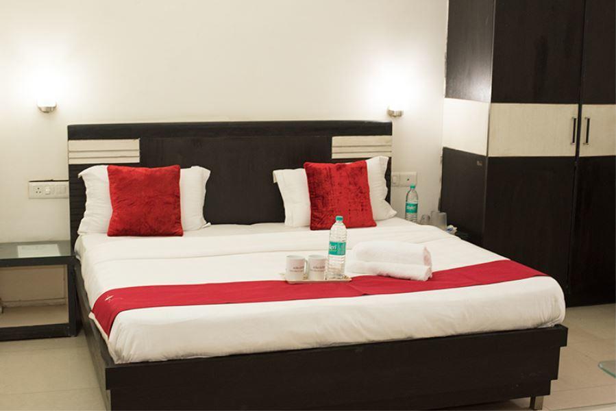 Aura Suites 구르가온 외부 사진